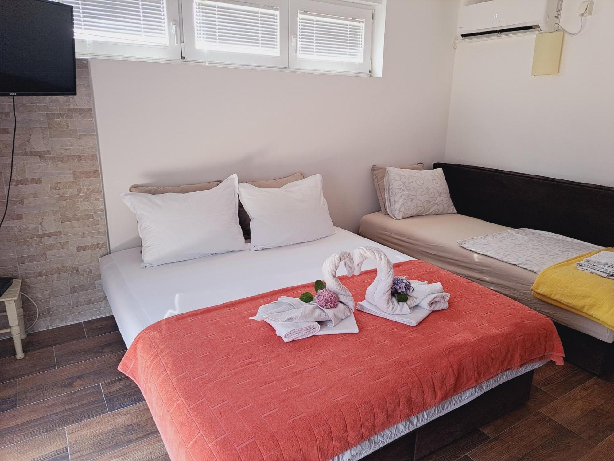 Apartments Blazevic Herceg Novi Szoba fotó
